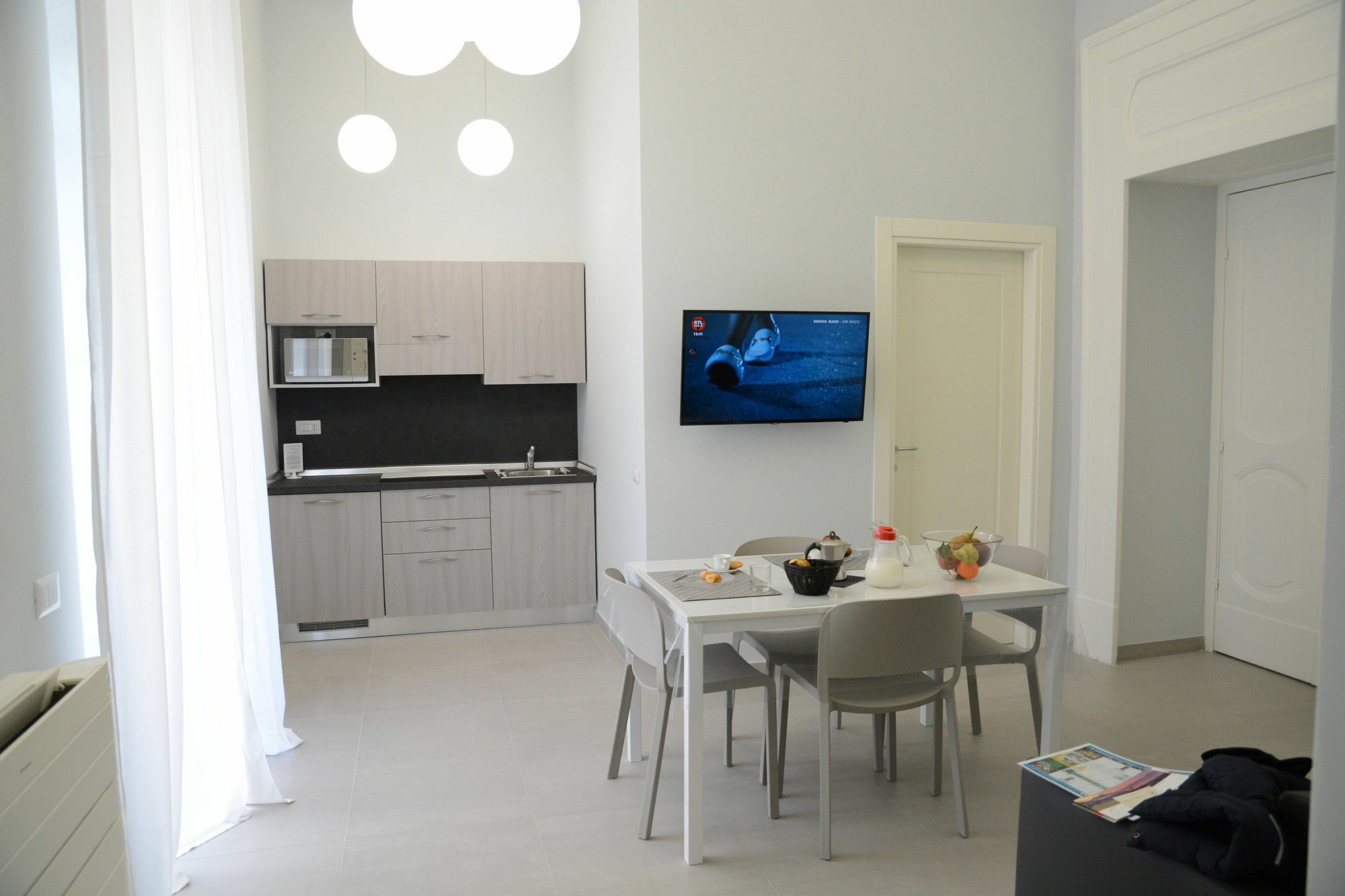 Dioniso'S Luxury Apartments Municipio ナポリ エクステリア 写真