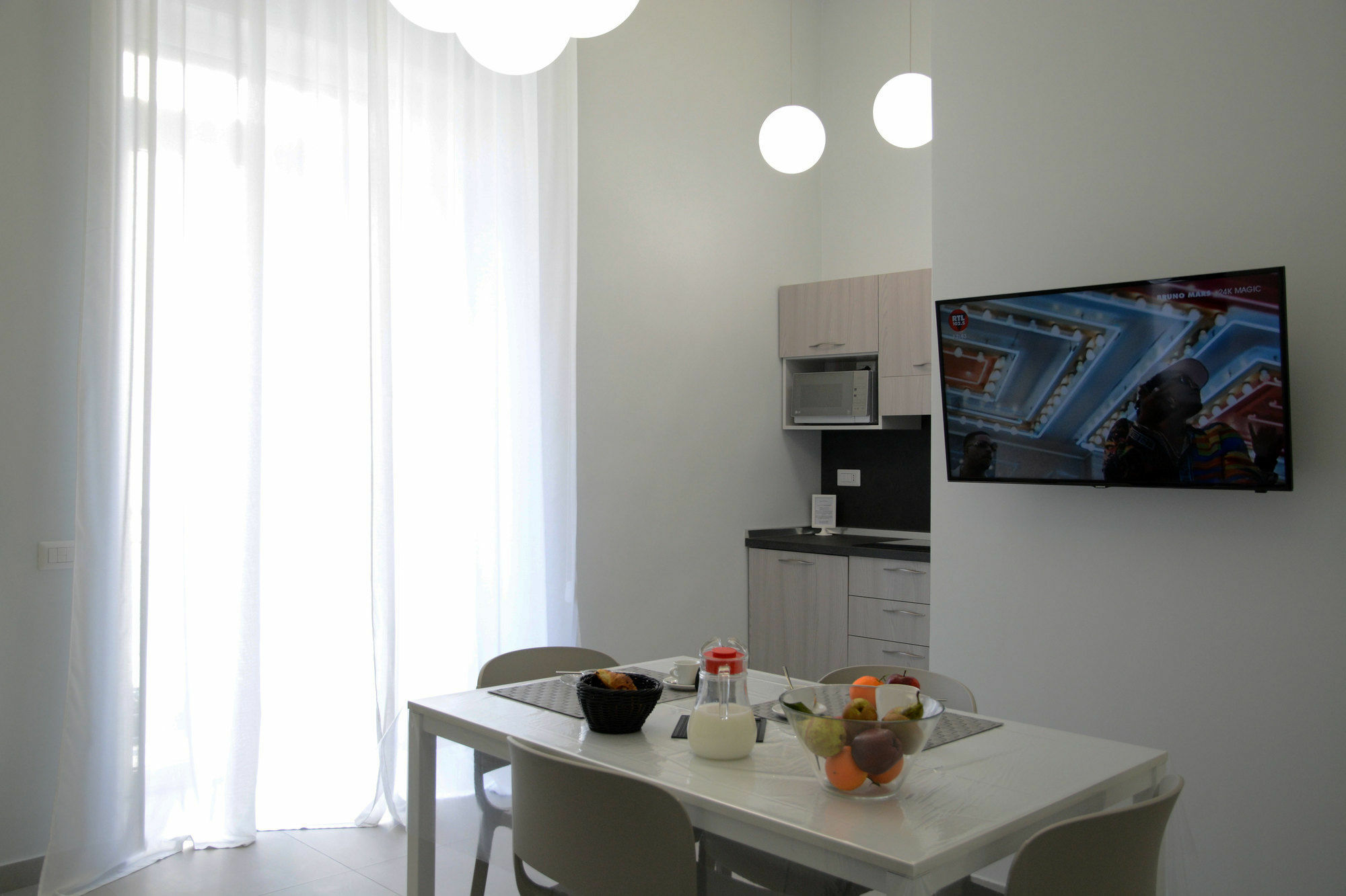 Dioniso'S Luxury Apartments Municipio ナポリ エクステリア 写真