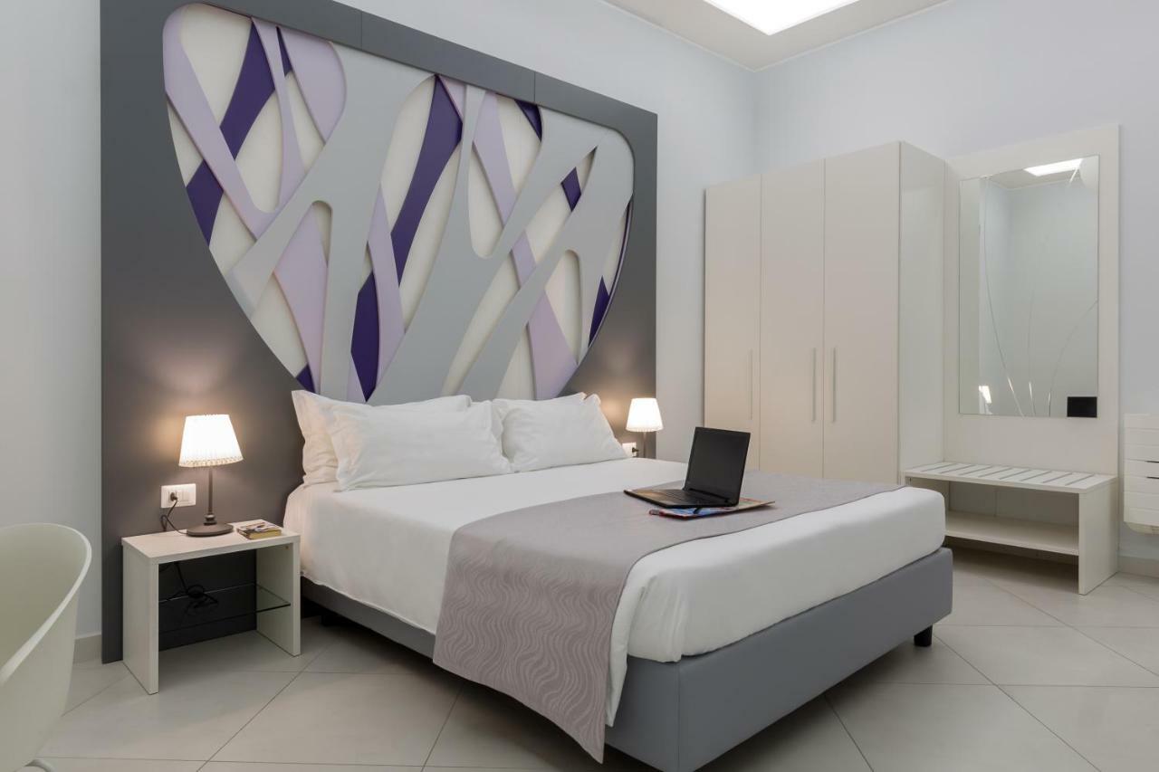 Dioniso'S Luxury Apartments Municipio ナポリ エクステリア 写真